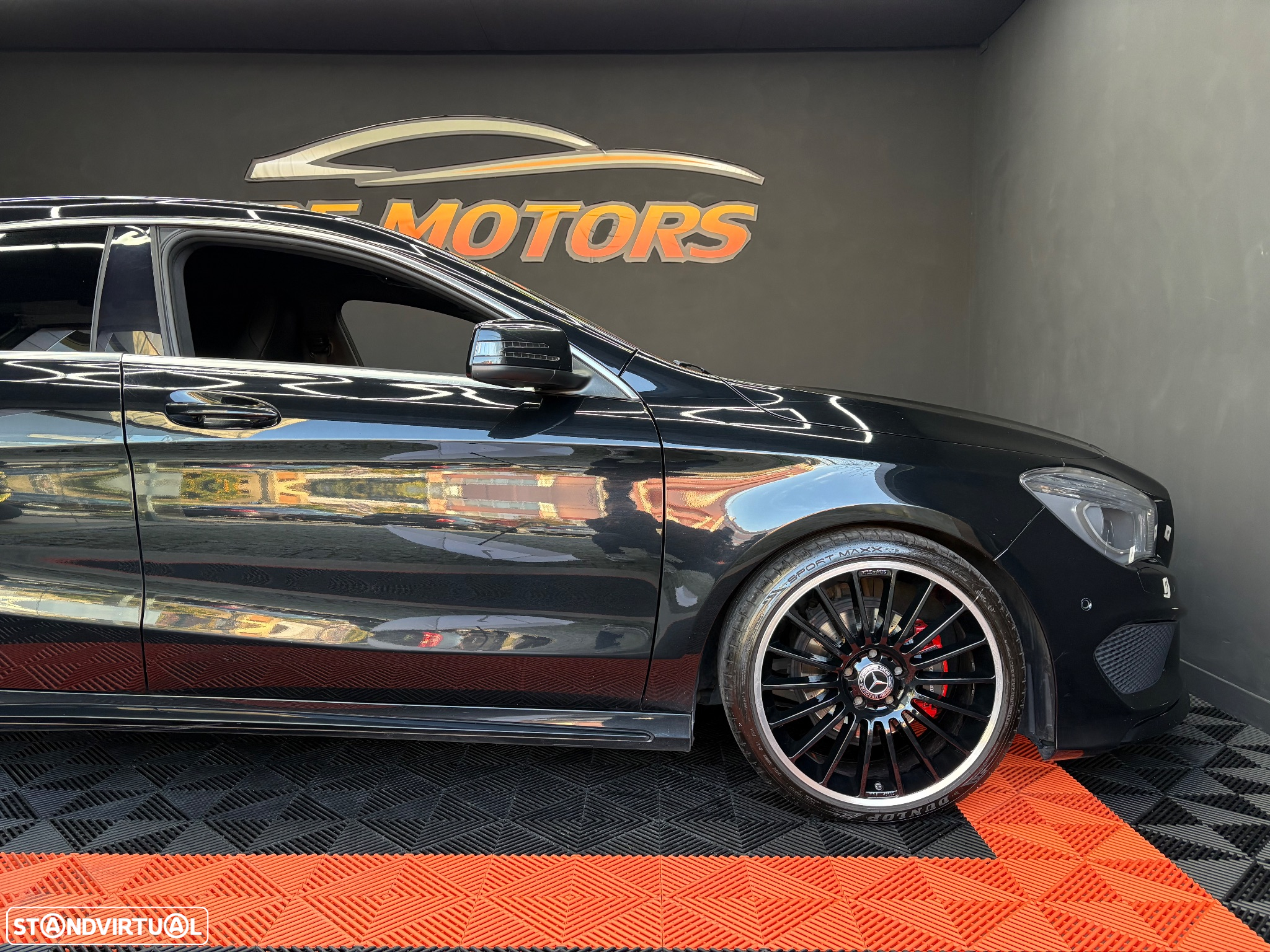 Mercedes-Benz CLA 200 d Shooting Brake AMG Line Aut. - 22
