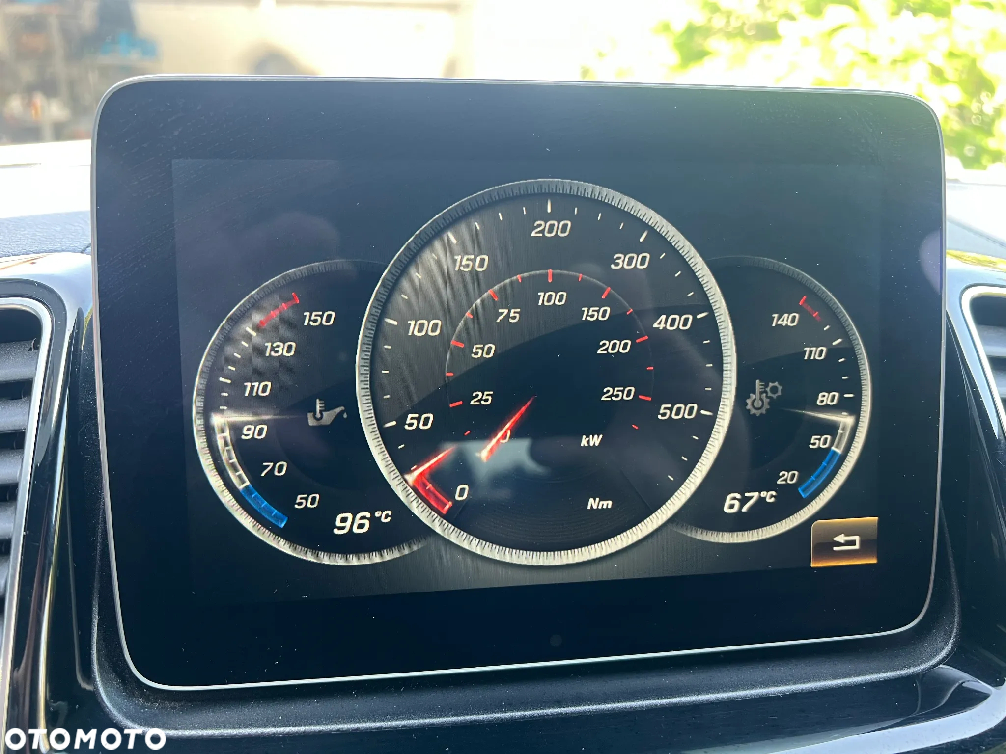 Mercedes-Benz GLE AMG Coupe 43 4-Matic - 12