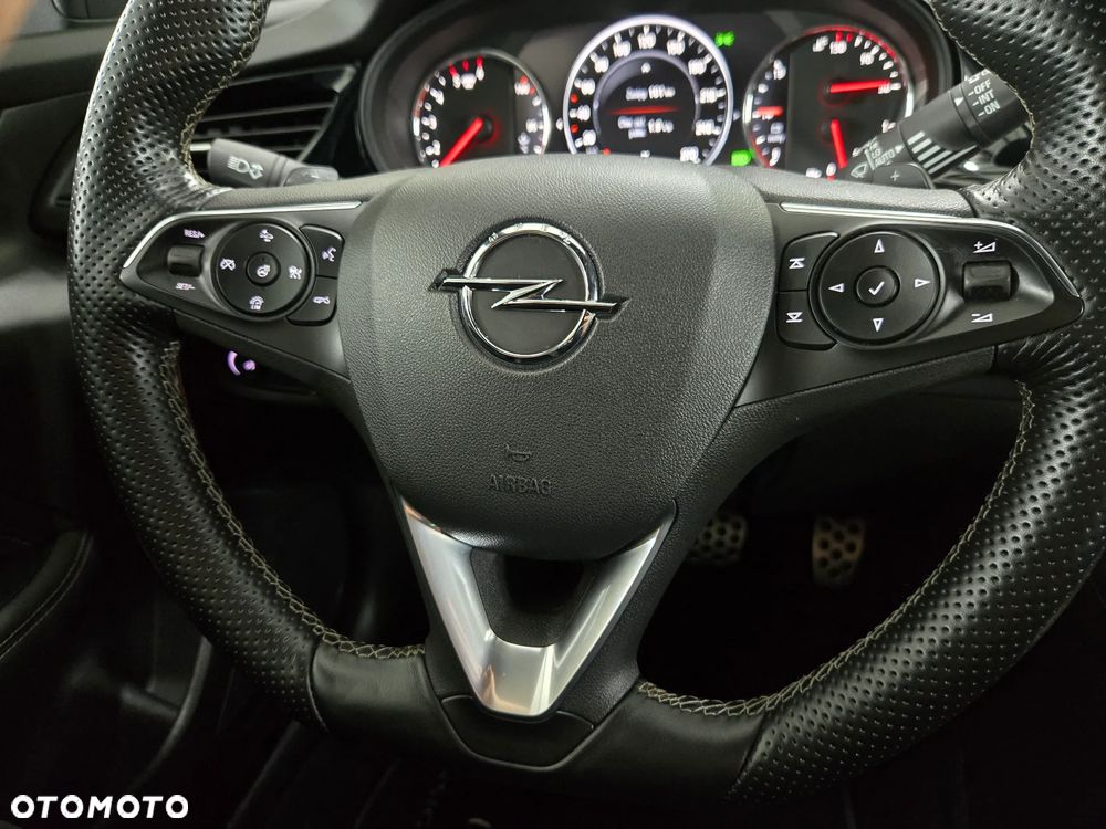 Opel Insignia 2.0 CDTI 4x4 Ultimate S&S - 27