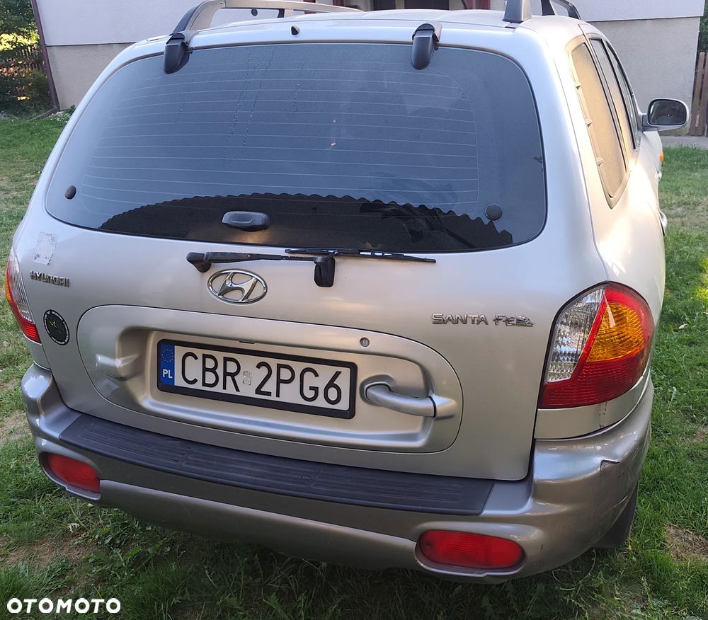Hyundai Santa Fe - 4