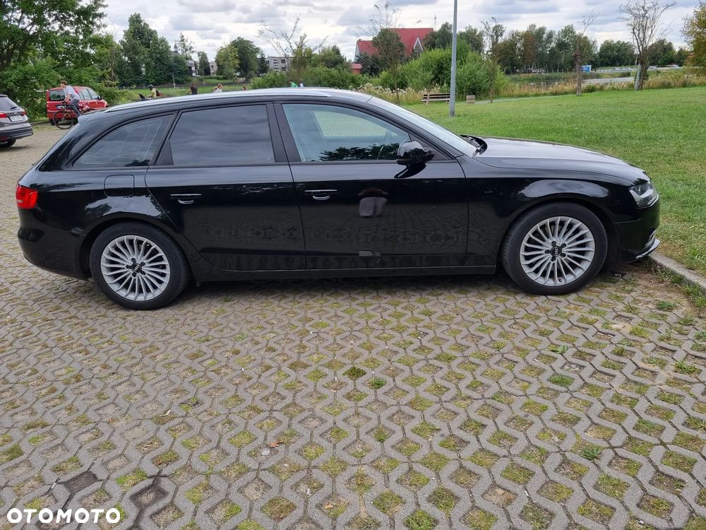 Audi A4 Avant 2.0 TDI Multitronic - 9