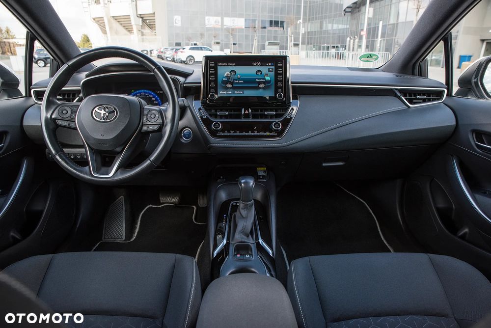 Toyota Corolla 1.8 Business Edition - 39