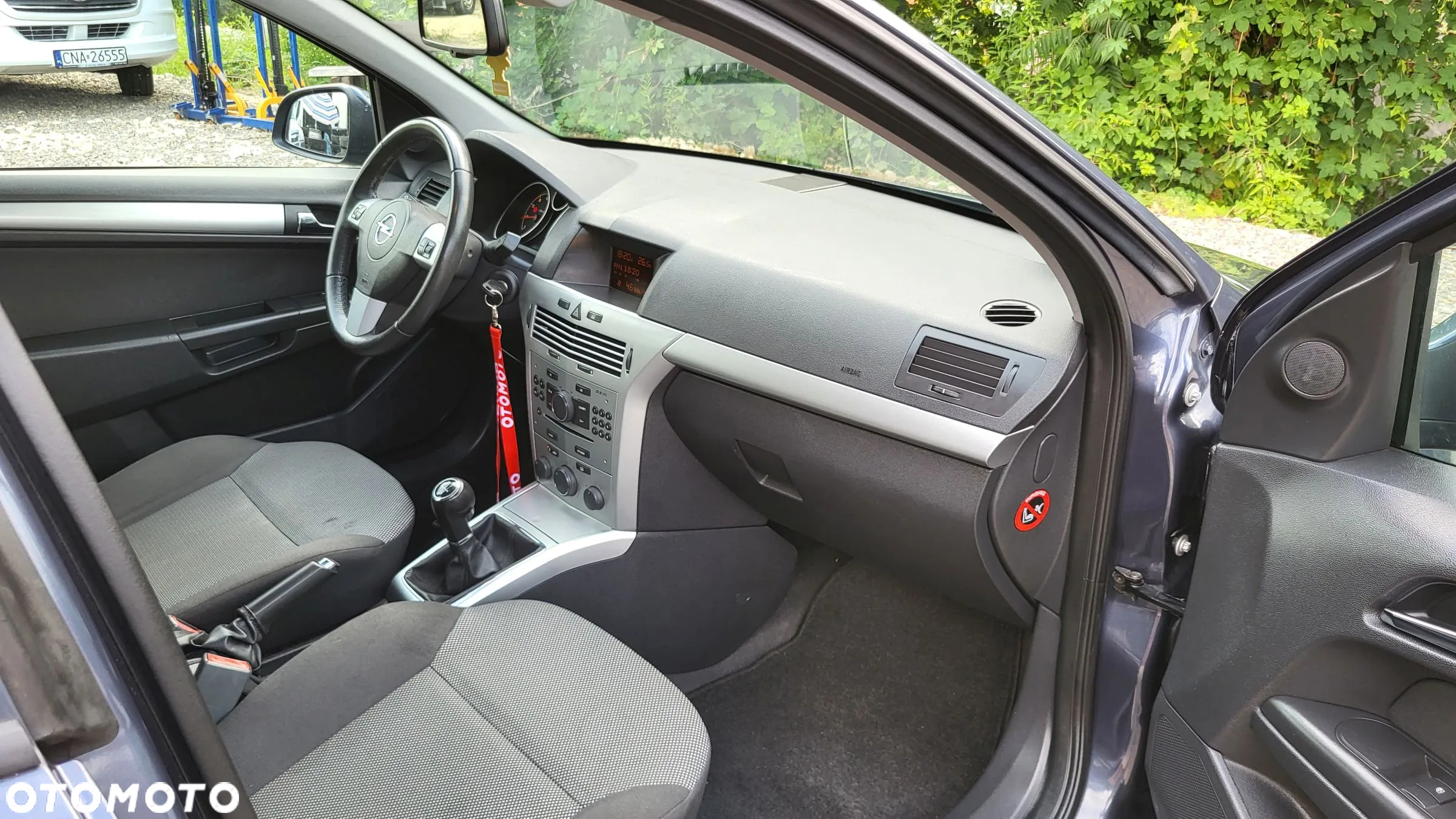 Opel Astra 1.4 Caravan Catch me - 19