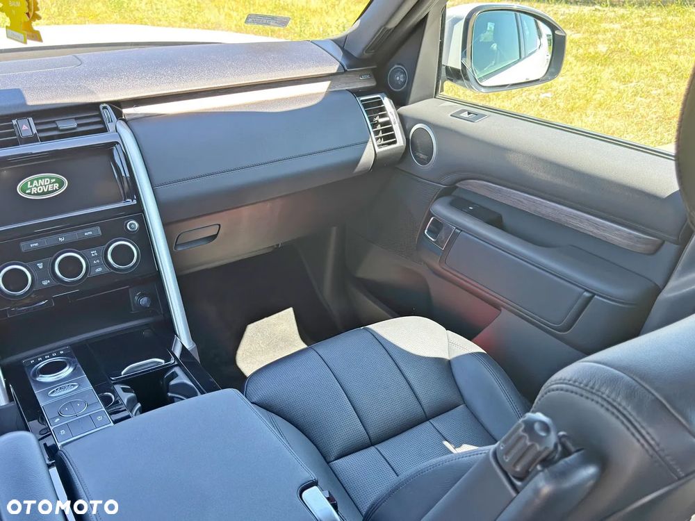 Land Rover Discovery V 2.0 Si4 HSE Luxury - 10