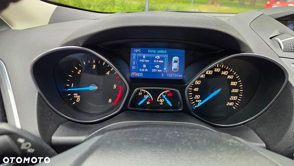 Ford Kuga 2.0 TDCi 4x4 SYNC - 38