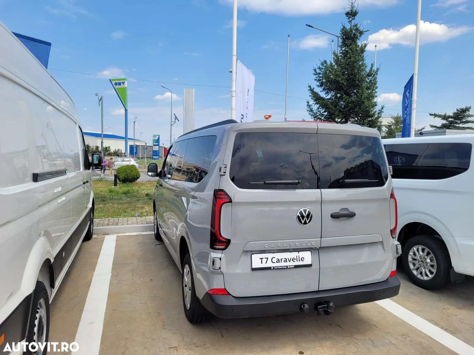 Volkswagen Caravelle - 6