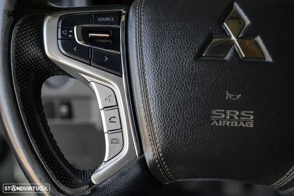 Mitsubishi L200 - 31