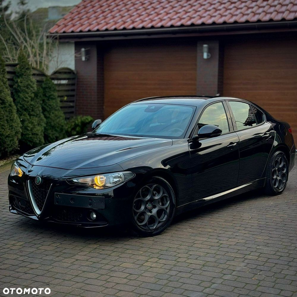 Alfa Romeo Giulia - 6