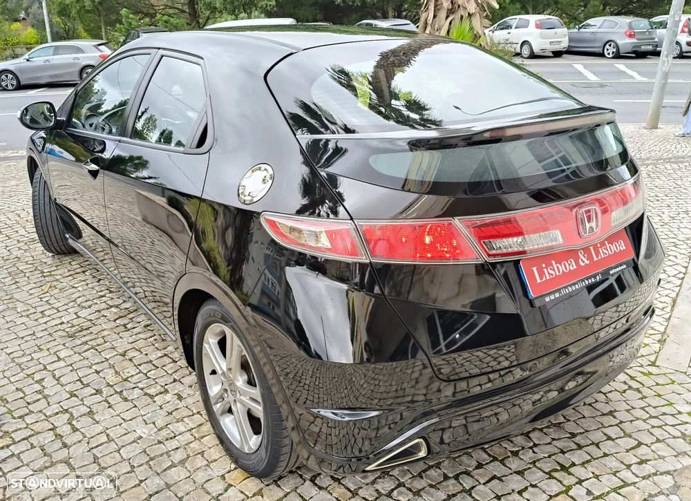 Honda Civic 1.4 i-VTEC Sport - 4