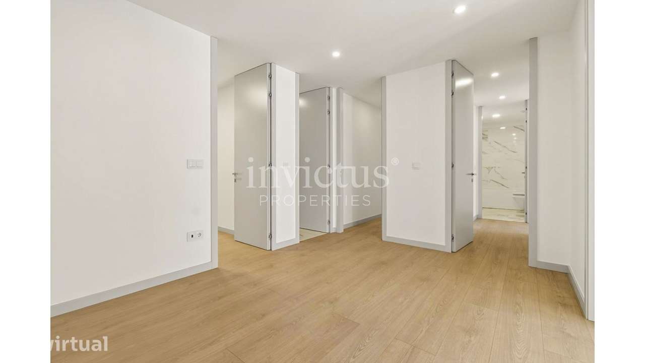 Apartamento T4 na Constituição - Grande imagem: 5/26
