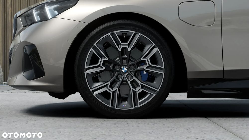 BMW Seria 5 530e xDrive PHEV M Sport - 7