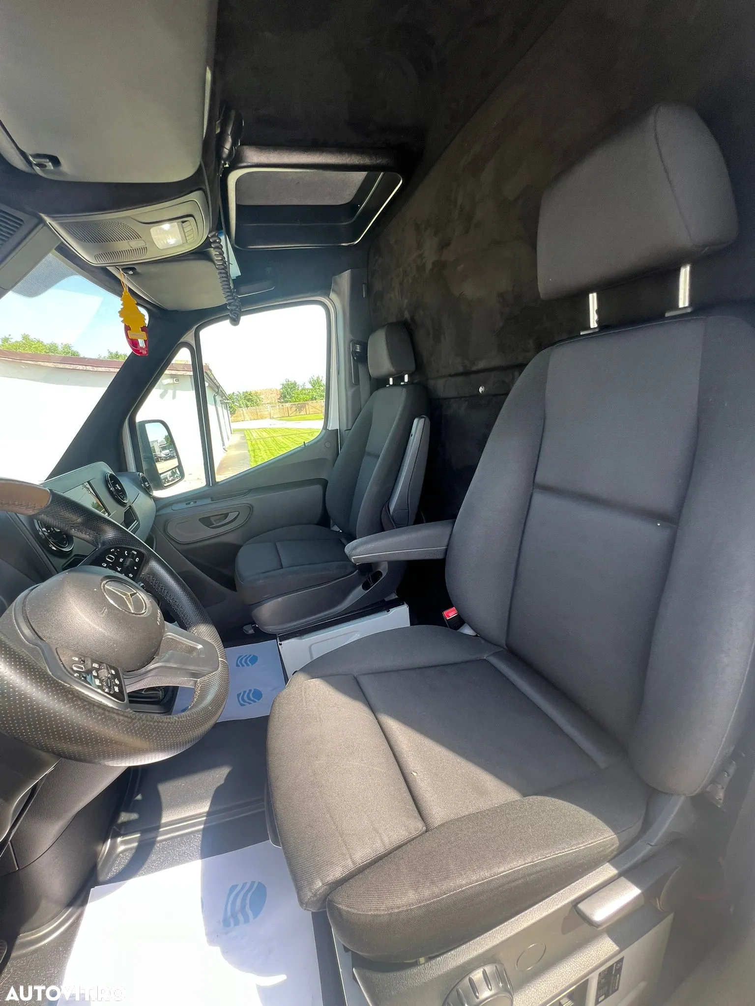 Mercedes-Benz Sprinter 317 - an 2023 - 7