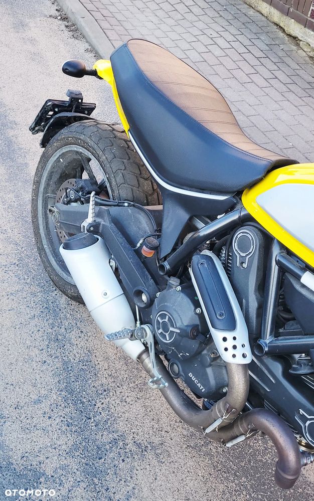 Ducati Scrambler - 12