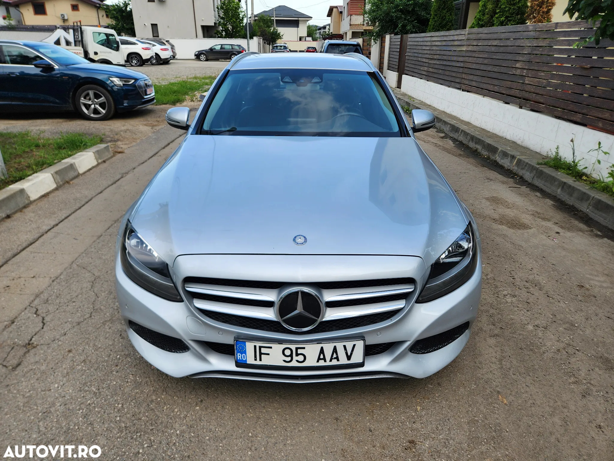 Mercedes-Benz C 220 (BlueTEC) d T 7G-TRONIC Avantgarde - 2