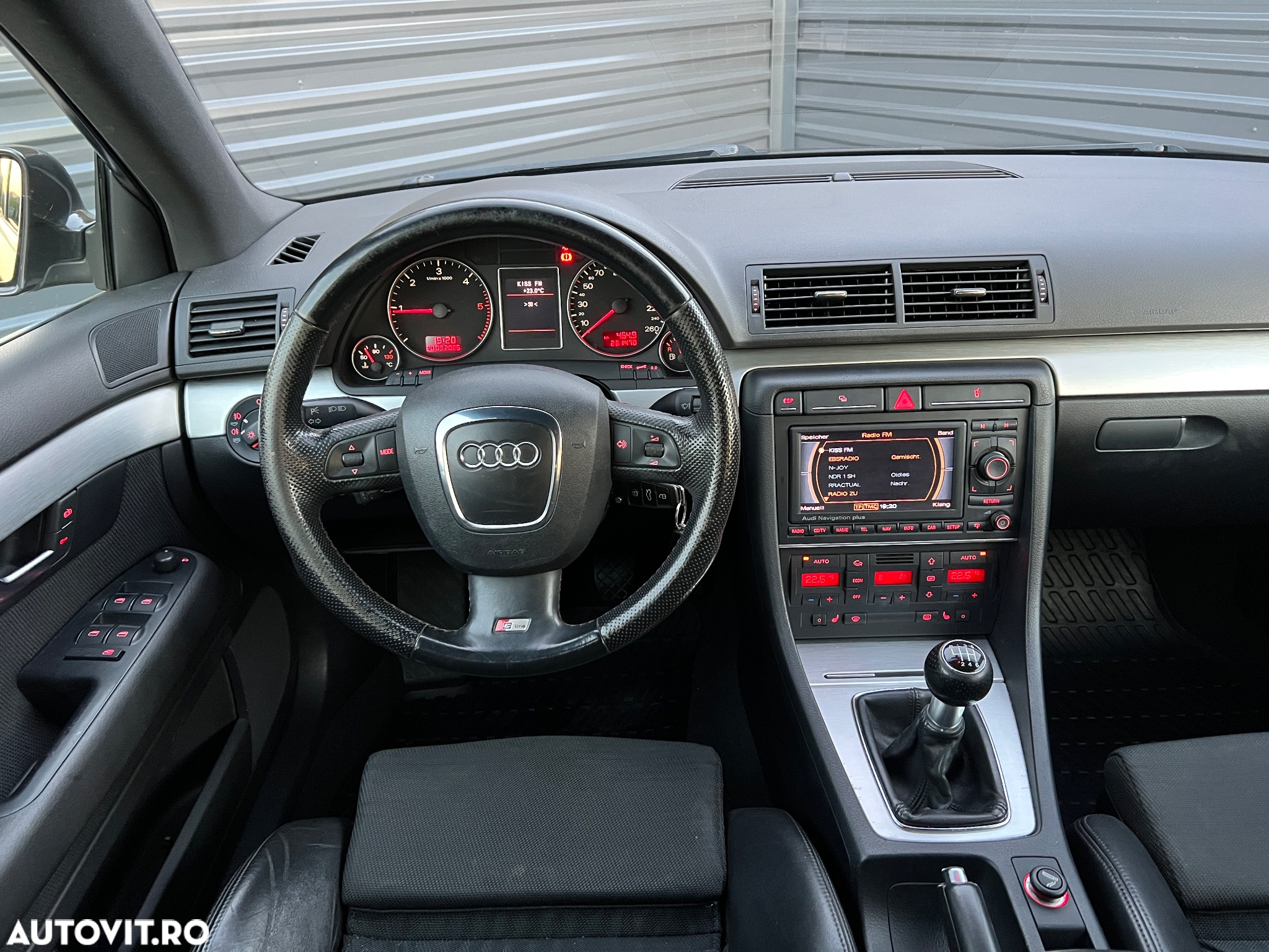 Audi A4 2.0 TDI Avant - 9