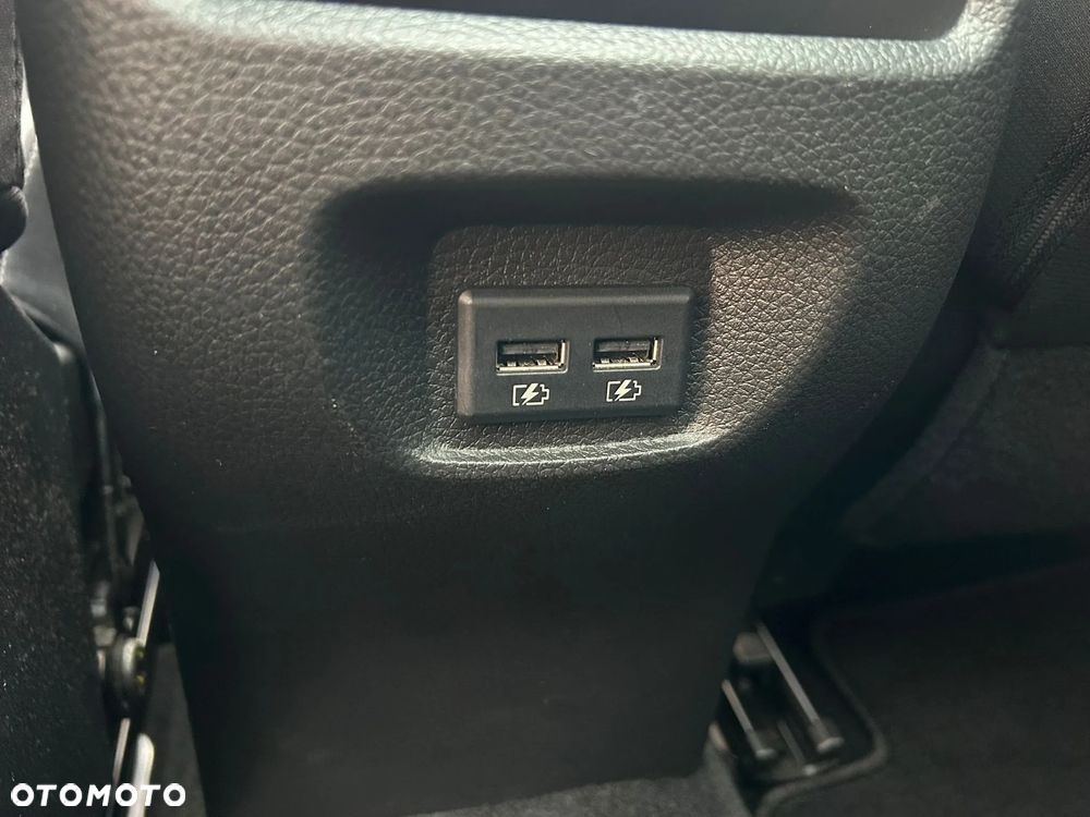 Nissan Qashqai 1.3 DIG-T N-Connecta - 21