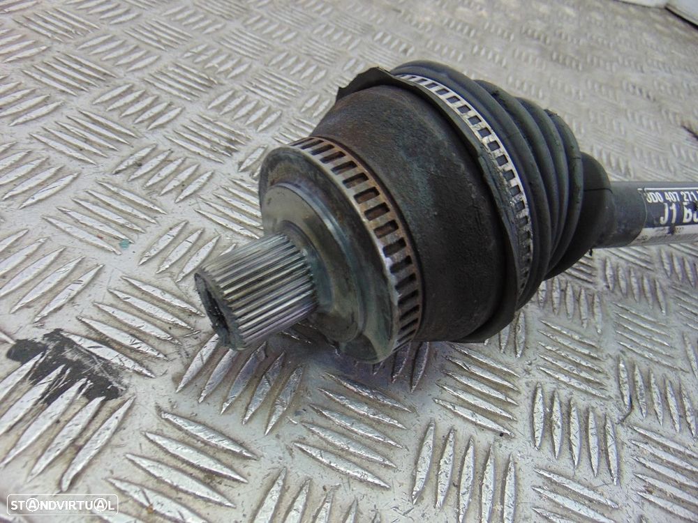 TRANSMISSÃO FRONTAL ESQUERDA AUDI A4 2000 - 1