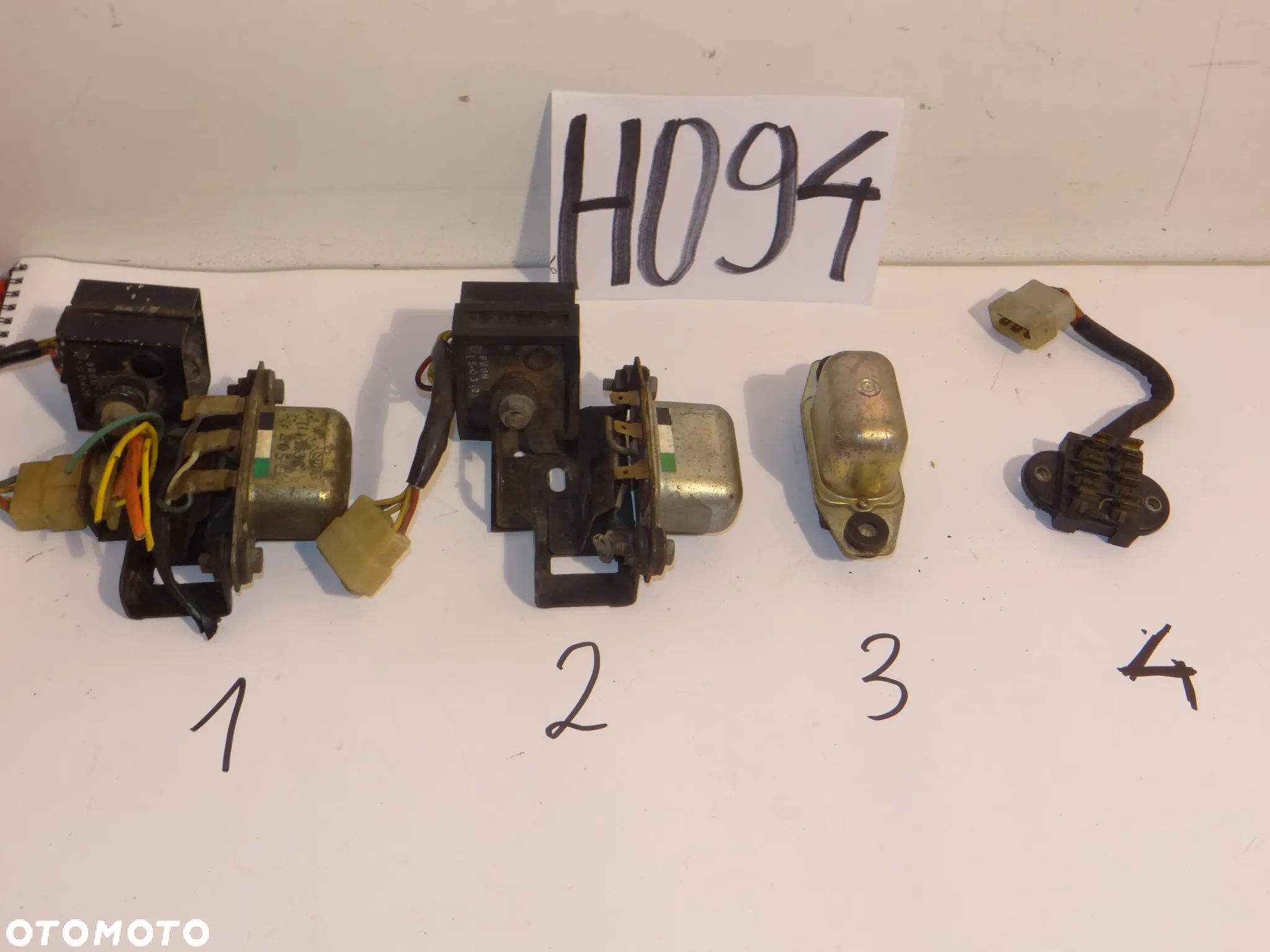 HONDA CB 750 500 FOUR REGULATOR NAPIĘCIA H094 - 1
