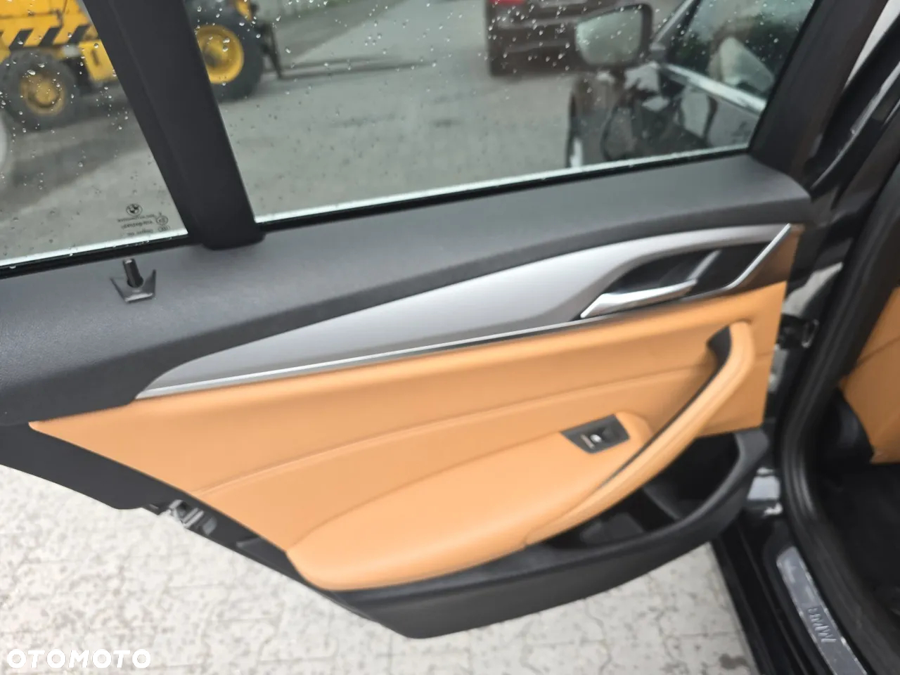 BMW Seria 5 520d Luxury Line - 9