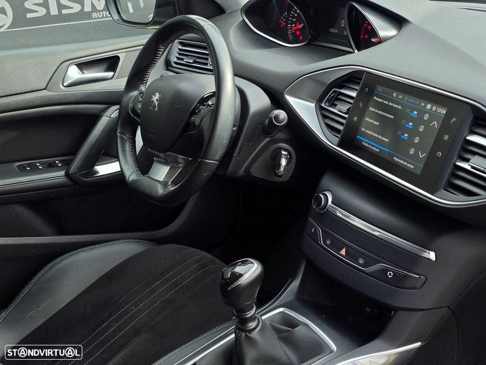 Peugeot 308 SW 1.5 BlueHDi Allure EAT6 - 24