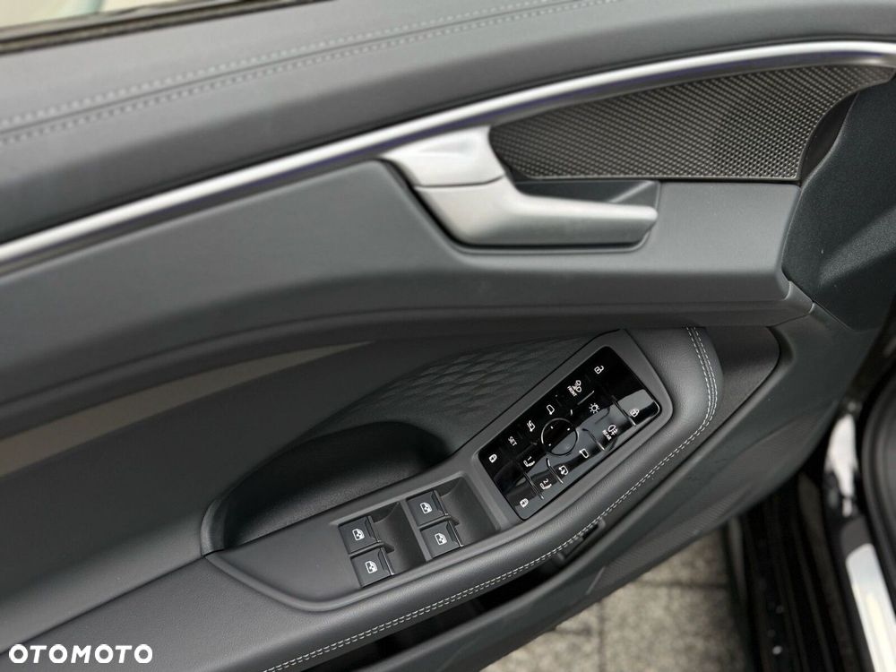 Audi A6 Avant TFSI mHEV Quattro S tronic - 41
