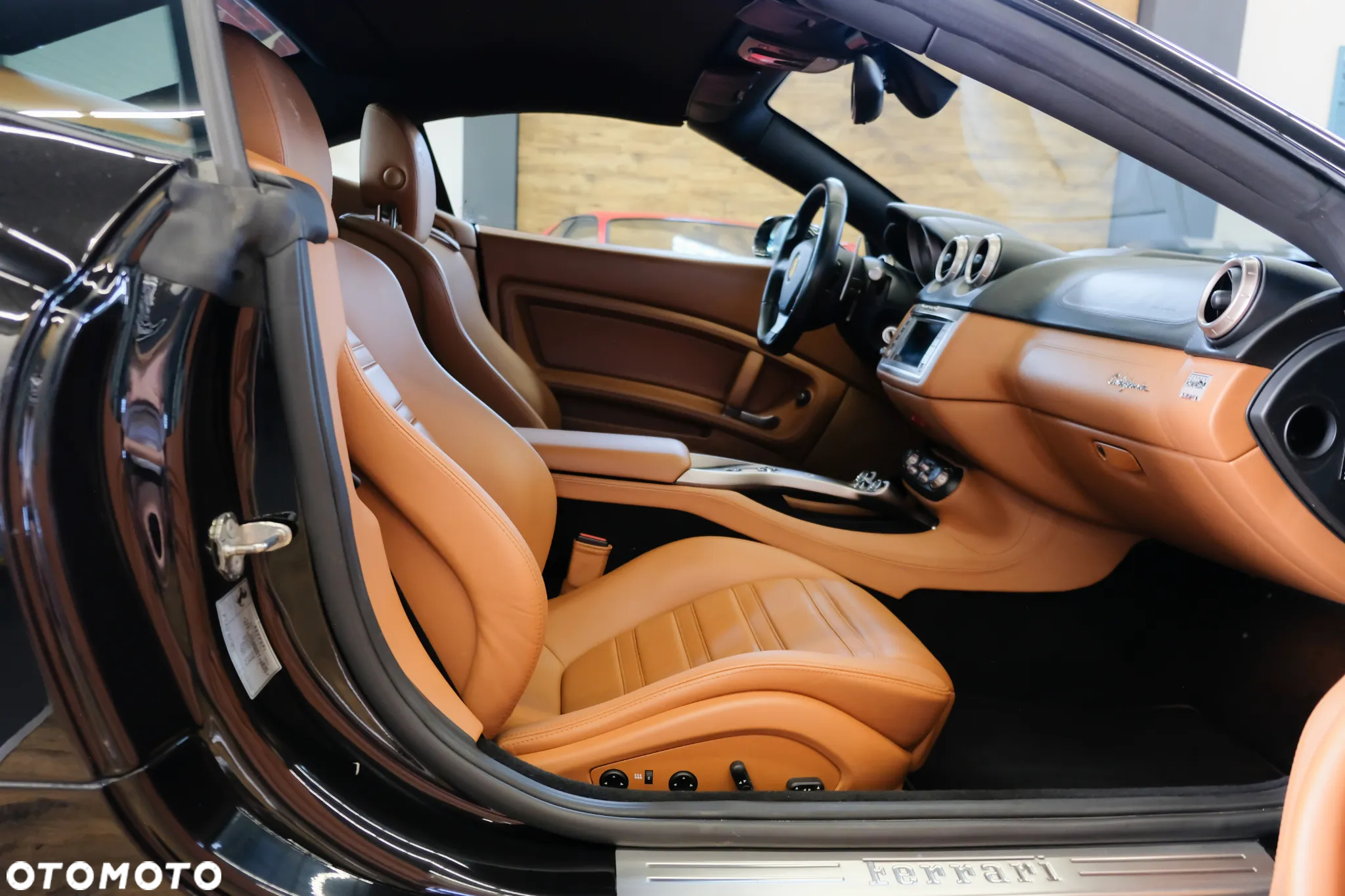 Ferrari California F1 DCT - 12