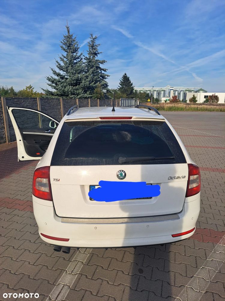 Skoda Octavia - 2