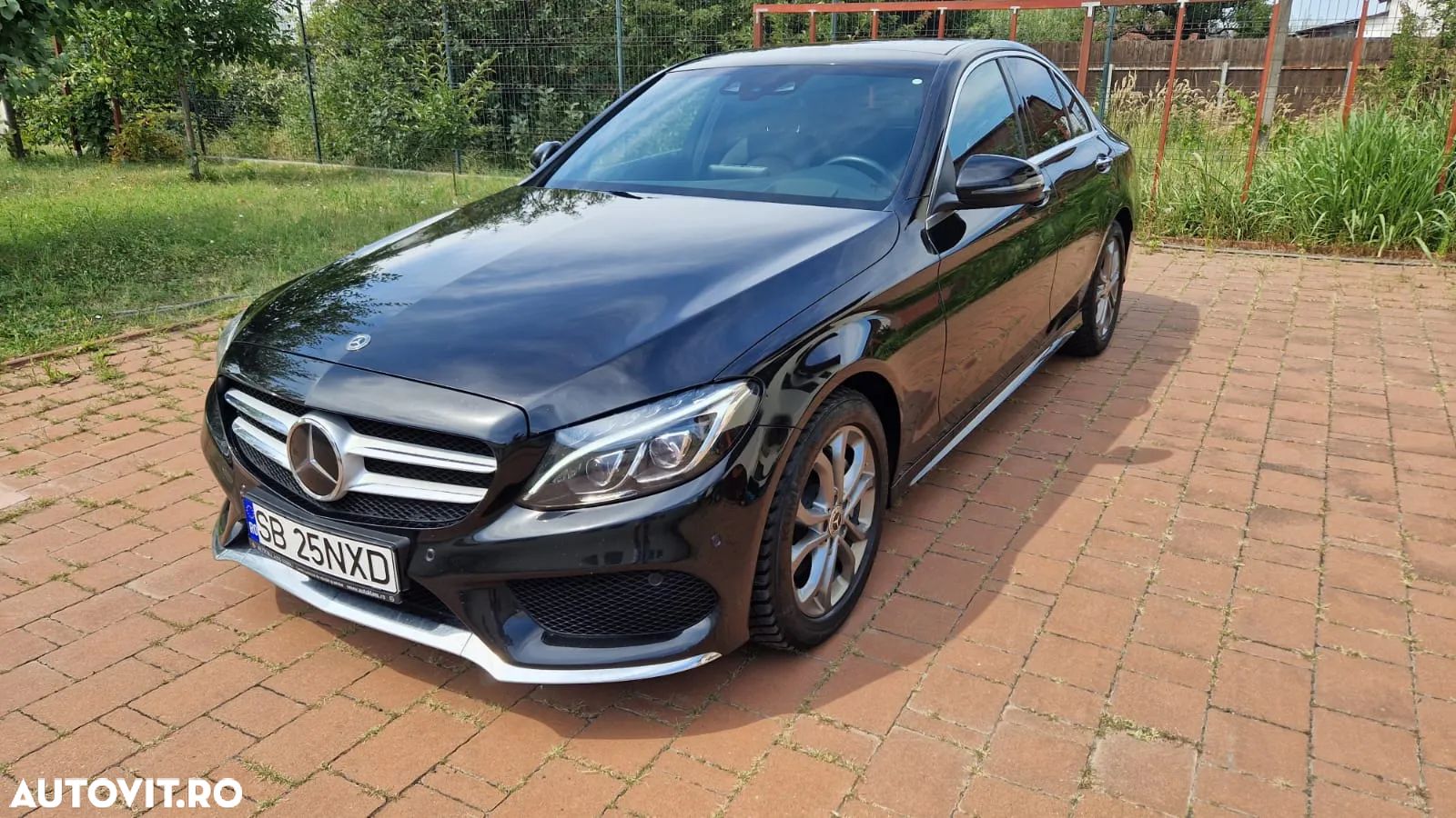 Mercedes-Benz C - 1
