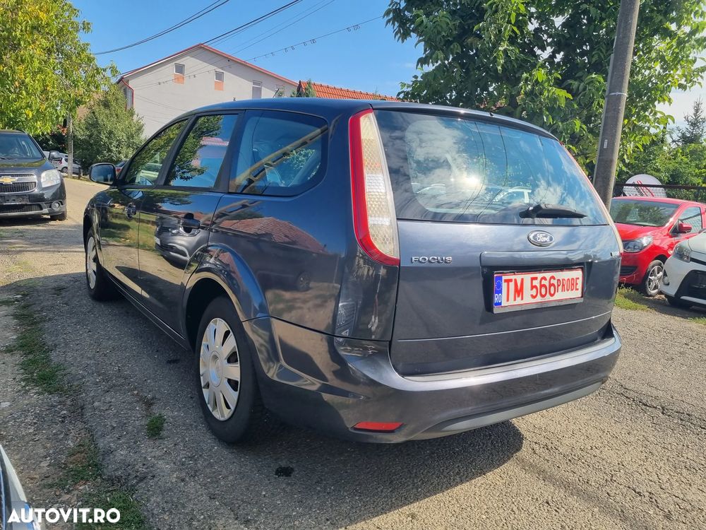 Ford Focus 1.6 TDCI DPF Ambiente - 23