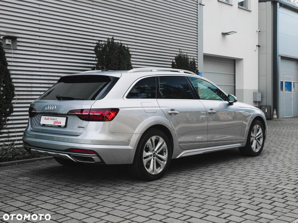Audi A4 Allroad - 11