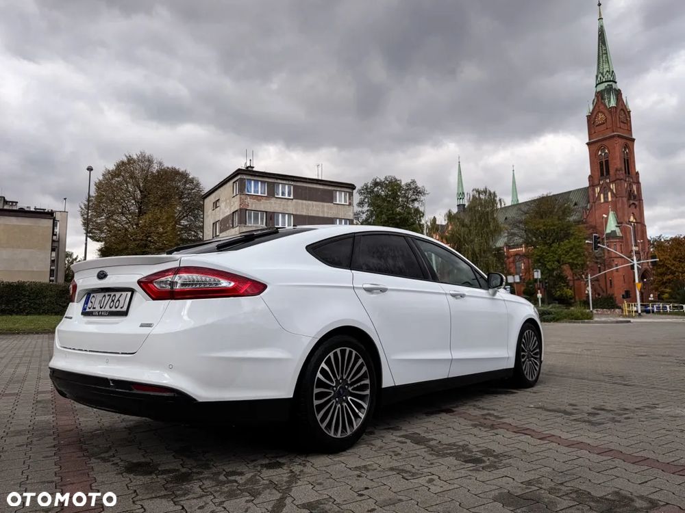 Ford Mondeo 1.5 TDCi ECOnetic Ambiente - 6