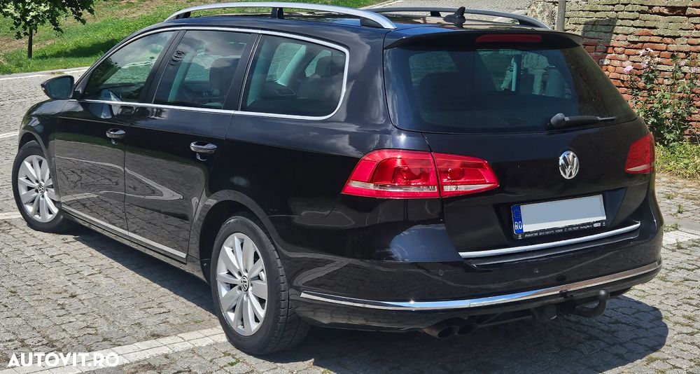 Volkswagen Passat Variant 2.0 TDI DSG BlueMotion Technology Comfortline - 4