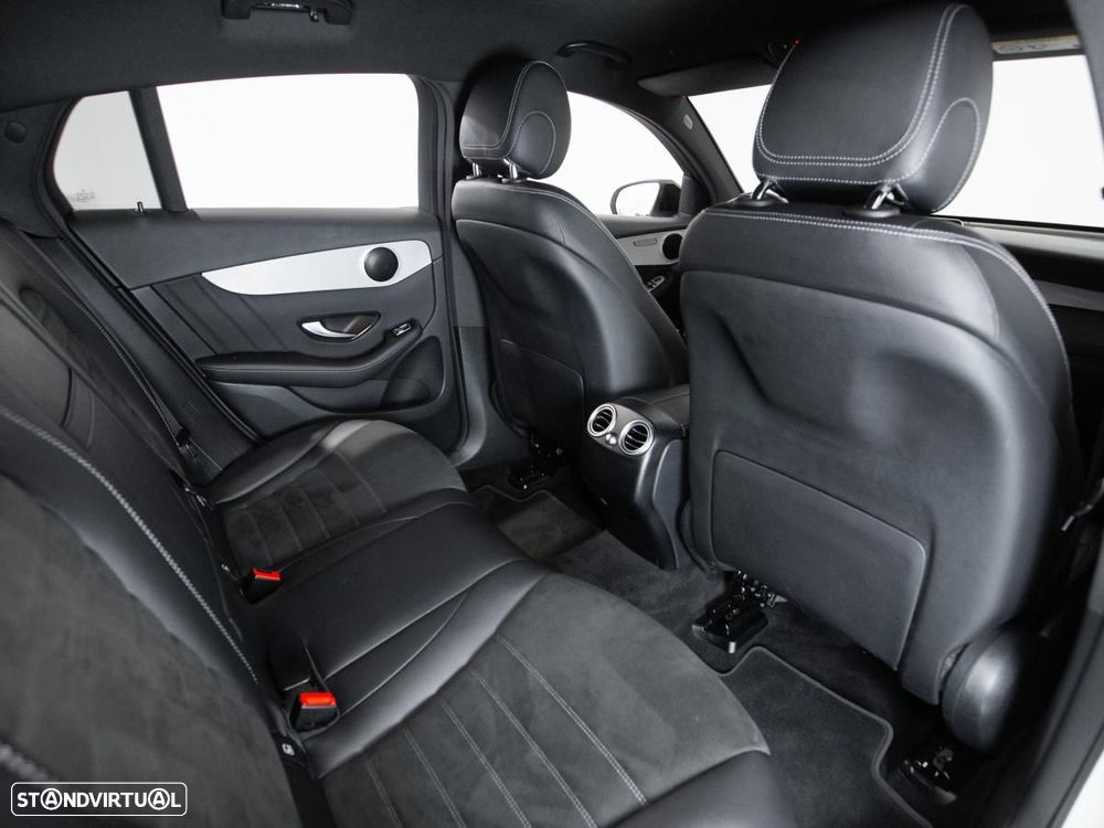 Mercedes-Benz GLC 300 e Coupé 4Matic - 11