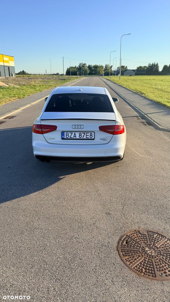 Audi A4 Limousine 2.0 TFSI Quattro S tronic - 8
