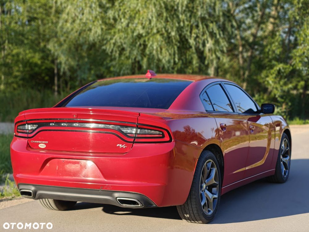 Dodge Charger 5.7 R/T - 11