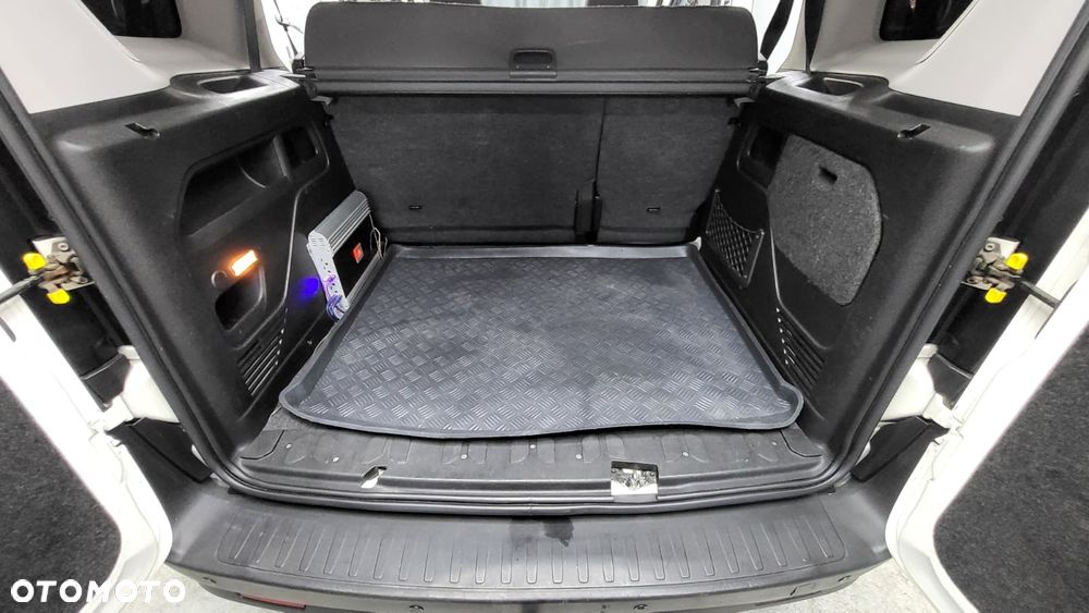 Fiat Doblo 1.3 16V Multijet Active Family - 20