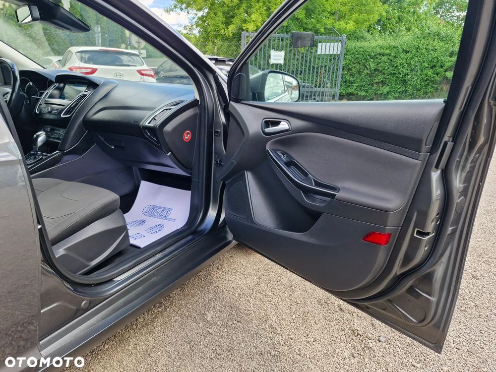 Ford Focus 1.5 TDCi DPF Start-Stopp-System Titanium - 16