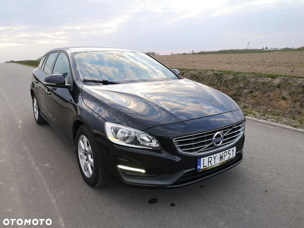 Volvo V60 T3 - 2