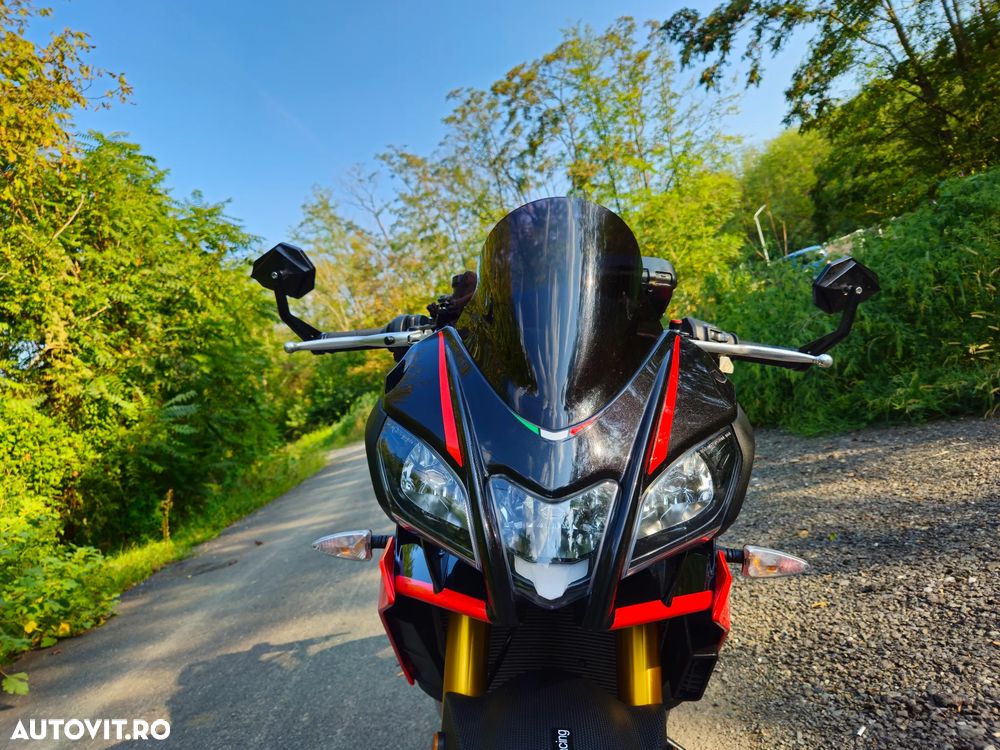 Aprilia Tuono V4 - 12