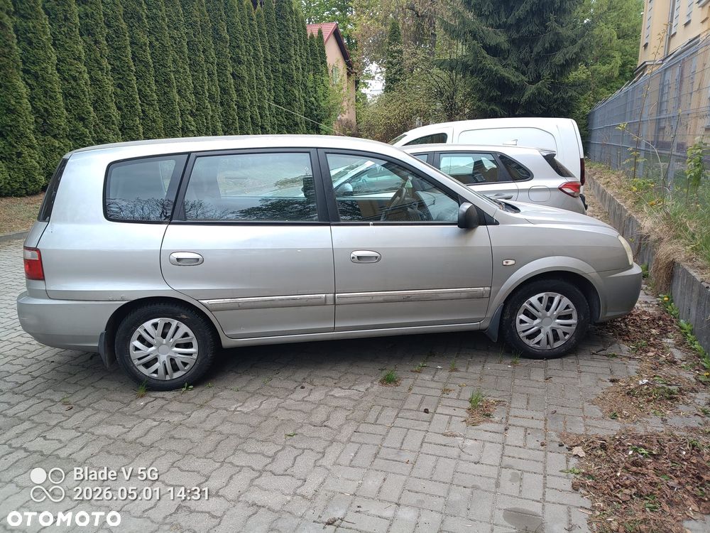 Kia Carens 1.6 / Tour - 6