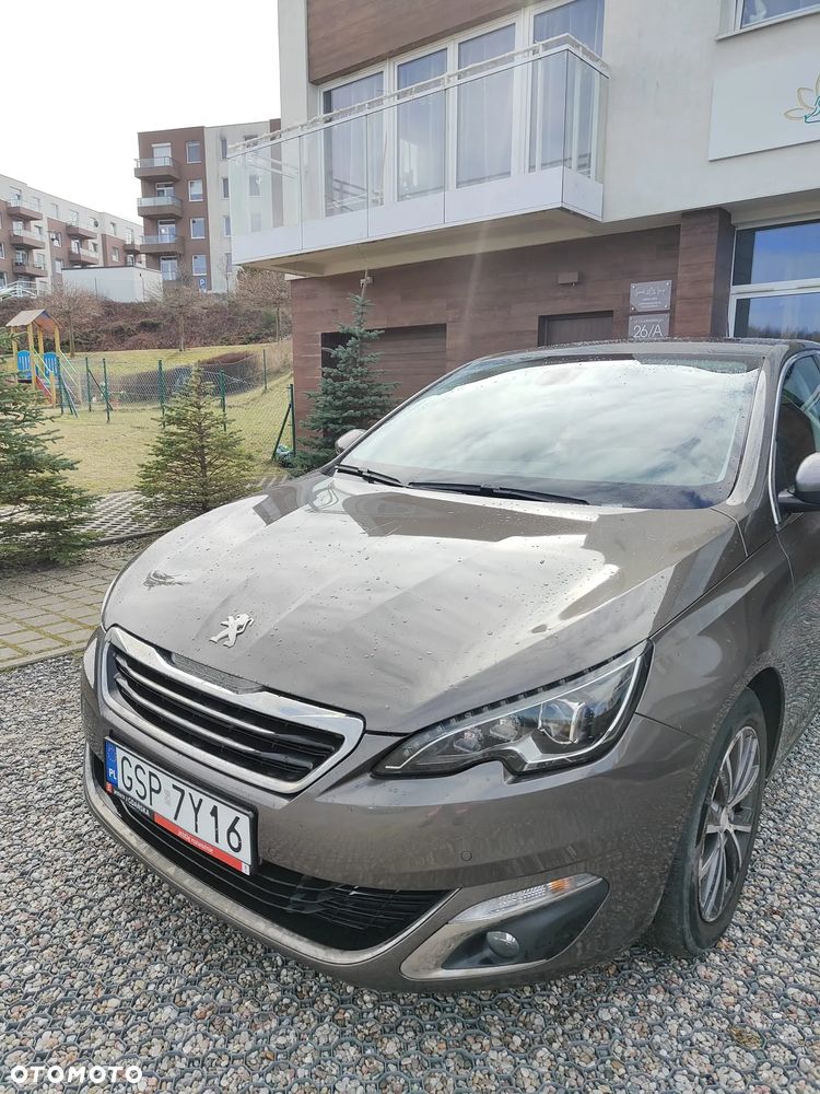 Peugeot 308 125 THP Allure - 3