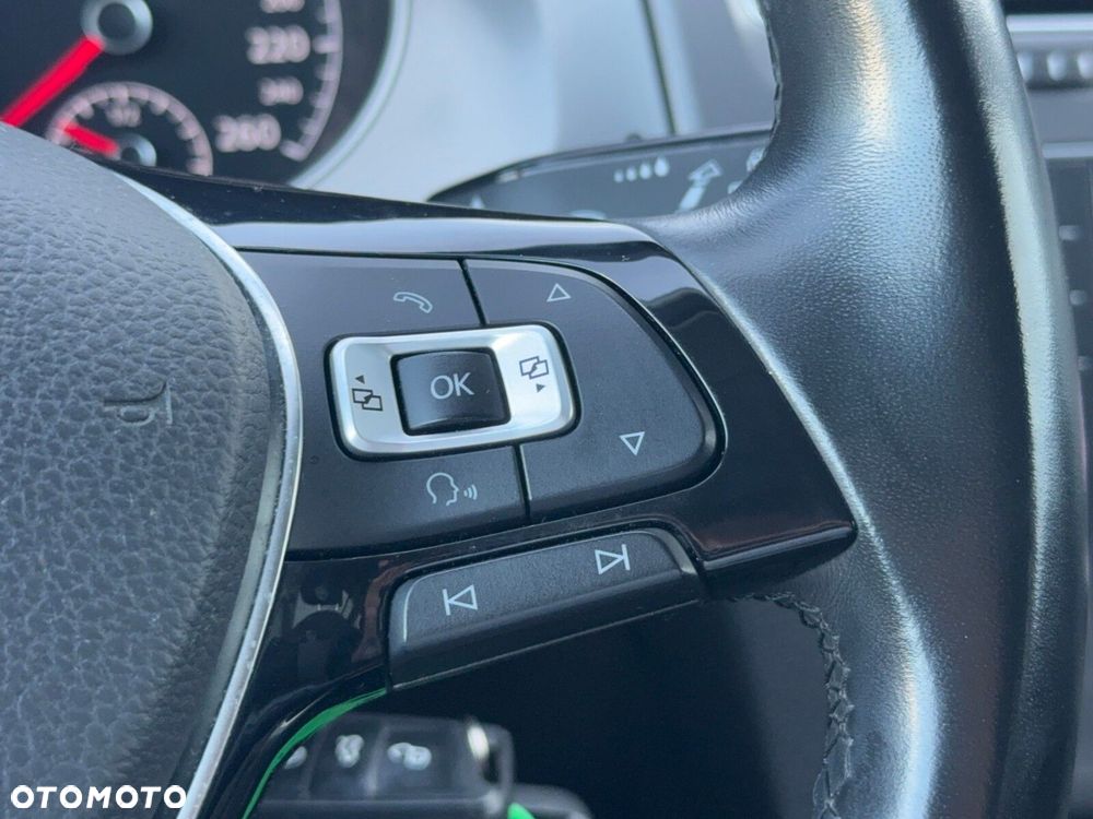 Volkswagen Golf VI 1.6 TDI Trendline - 13