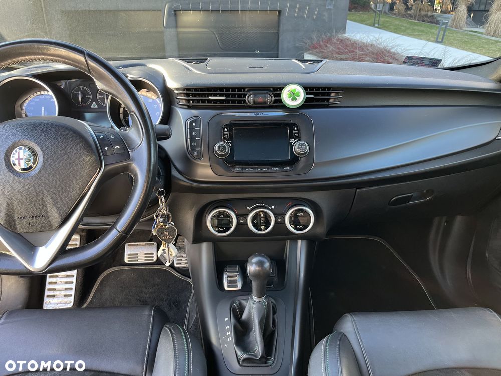 Alfa Romeo Giulietta - 8