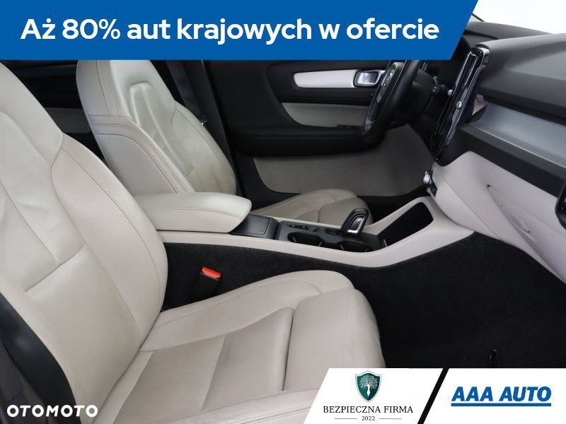 Volvo XC 40 - 11