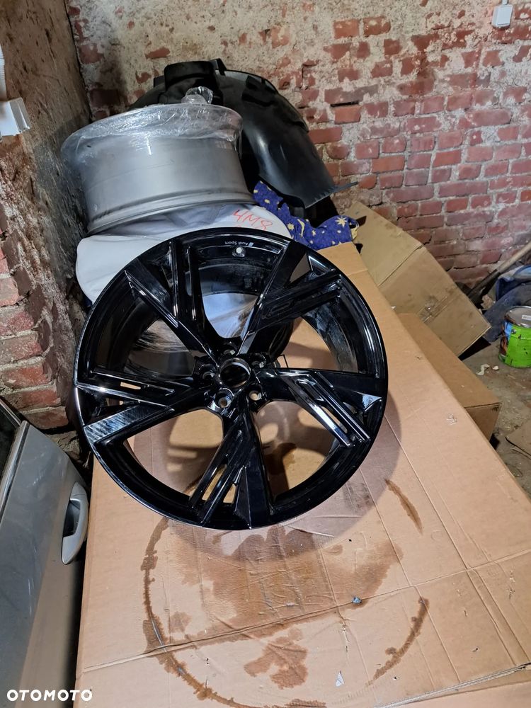 Felga aluminiowa RS6 C8 RS7 22 Cale E-10,5Jx22H2-N ET 19 4K0601025BL Audi Sport - 2