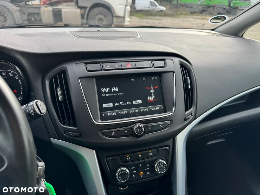 Opel Zafira 1.4 Turbo Innovation - 17