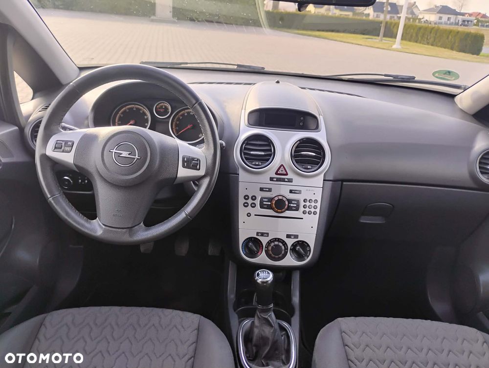 Opel Corsa - 6