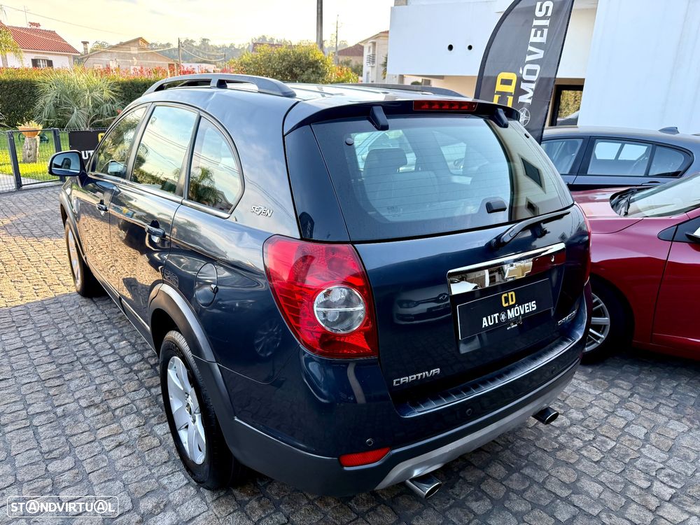 Chevrolet Captiva 2.0 VCDi Seven 7L - 27