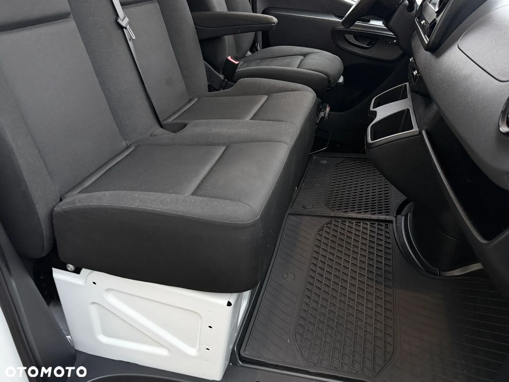 Mercedes-Benz Sprinter 3,0 319 Izoterma Winda - 27