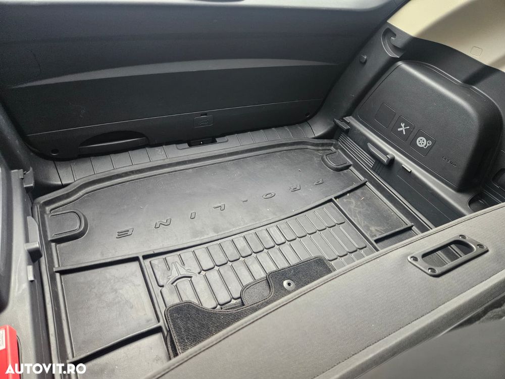 SsangYong REXTON - 18